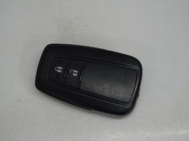 カローラツーリング ハイブリッド　Ｓ　メモリーナビ　バックカメラ　衝突被害軽減システム　ＥＴＣ　ドラレコ　ＬＥＤヘッドランプ　ワンオーナー　記録簿（39枚目）