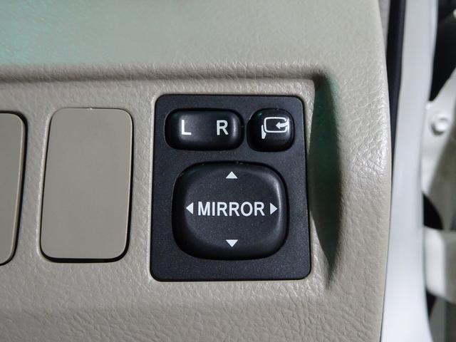 ノア Ｘ　スペシャルエディション　トヨタ認定中古車　一年間保証付　ワンセグ　ＤＶＤナビ　ＥＴＣ　キーレスエントリー　オートエアコン　シガーライター　電動格納ミラー　両側電動スライドドア　ＨＩＤヘッドライト　スペアタイヤ　ＡＢＳ（30枚目）