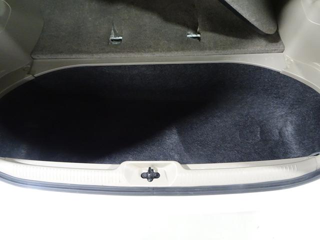 ノア Ｘ　スペシャルエディション　トヨタ認定中古車　一年間保証付　ワンセグ　ＤＶＤナビ　ＥＴＣ　キーレスエントリー　オートエアコン　シガーライター　電動格納ミラー　両側電動スライドドア　ＨＩＤヘッドライト　スペアタイヤ　ＡＢＳ（48枚目）