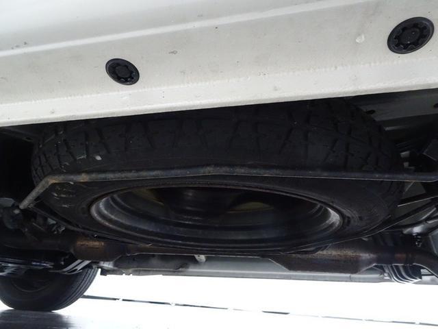 ノア Ｘ　スペシャルエディション　トヨタ認定中古車　一年間保証付　ワンセグ　ＤＶＤナビ　ＥＴＣ　キーレスエントリー　オートエアコン　シガーライター　電動格納ミラー　両側電動スライドドア　ＨＩＤヘッドライト　スペアタイヤ　ＡＢＳ（49枚目）