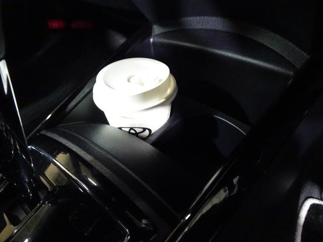 カローラアクシオ ハイブリッドG ダブルバイビー フルセグ メモリーナビ DVD再生 バックカメラ 衝突被害軽減システム ETC ドラレコ LEDヘッドランプ ワンオーナー 記録簿(32枚目)