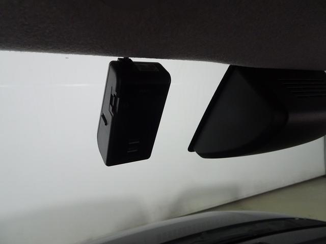 ルーミー カスタムG S 4WD フルセグ メモリーナビ DVD再生 衝突被害軽減システム ETC ドラレコ 両側電動スライド LEDヘッドランプ ウオークスルー ワンオーナー 記録簿 アイドリングストップ(8枚目)