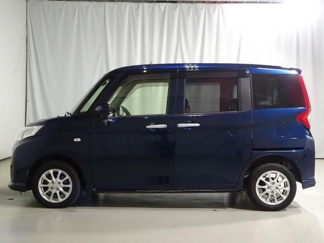 ルーミー Ｘ　Ｓ　トヨタ認定中古車　一年間保証付　ＣＤチューナー　ミュージックプレイヤー接続可　衝突被害軽減システム　オートハイビーム　スマートキー　アクセサリーソケット　片側パワースライドドア　社外アルミ（3枚目）