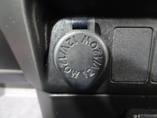 ルーミー Ｘ　Ｓ　トヨタ認定中古車　一年間保証付　ＣＤチューナー　ミュージックプレイヤー接続可　衝突被害軽減システム　オートハイビーム　スマートキー　アクセサリーソケット　片側パワースライドドア　社外アルミ（28枚目）