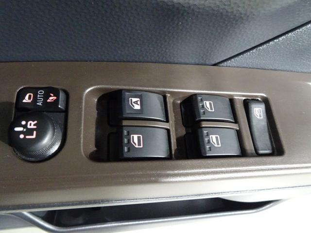 ルーミー Ｘ　Ｓ　トヨタ認定中古車　一年間保証付　ＣＤチューナー　ミュージックプレイヤー接続可　衝突被害軽減システム　オートハイビーム　スマートキー　アクセサリーソケット　片側パワースライドドア　社外アルミ（29枚目）