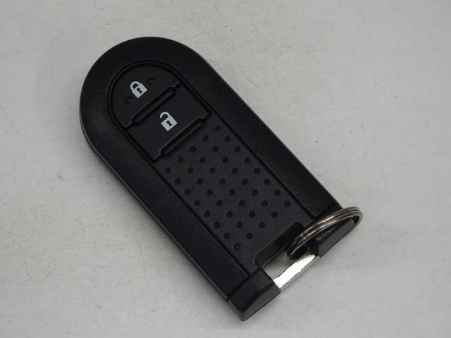 パッソ Ｘ　ＬパッケージＳ　ワンセグ　メモリーナビ　ミュージックプレイヤー接続可　衝突被害軽減システム　ＥＴＣ　ワンオーナー　記録簿　アイドリングストップ（39枚目）