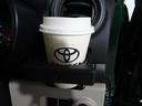 運転席からすぐに手が届くカップホルダーです。