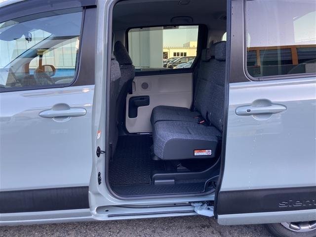 シエンタ ハイブリッドＺ　ミュージックプレイヤー接続可　バックカメラ　衝突被害軽減システム　ＥＴＣ　両側電動スライド　ＬＥＤヘッドランプ　ウオークスルー　記録簿（12枚目）