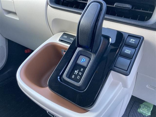 シエンタ ハイブリッドＺ　ミュージックプレイヤー接続可　バックカメラ　衝突被害軽減システム　ＥＴＣ　両側電動スライド　ＬＥＤヘッドランプ　ウオークスルー　記録簿（21枚目）