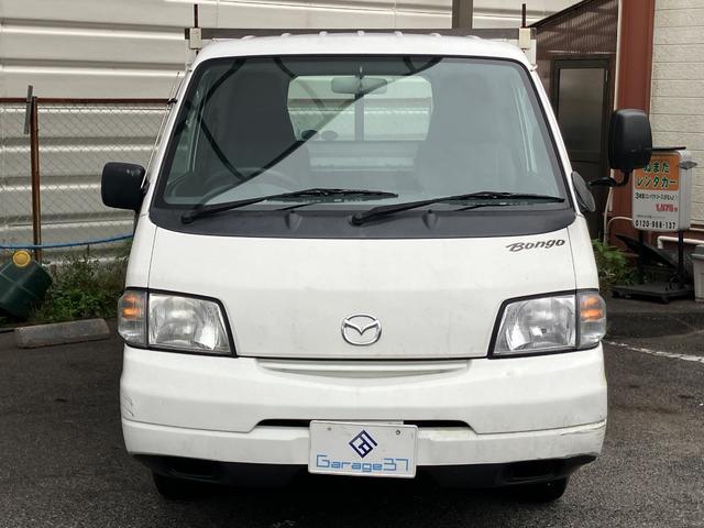 ボンゴトラック ＤＸ　シングルワイドロー　ロング　積載量１１５０ｋｇ　２ＷＤ　オートマ車　荷台板張り　エアコン　パワステ　パワーウィンドウ　ラジオ　Ｗエアバッグ（12枚目）
