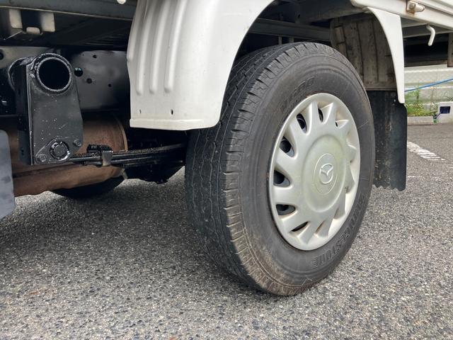 ボンゴトラック ＤＸ　シングルワイドロー　ロング　積載量１１５０ｋｇ　２ＷＤ　オートマ車　荷台板張り　エアコン　パワステ　パワーウィンドウ　ラジオ　Ｗエアバッグ（22枚目）