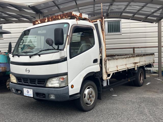 デュトロ 　平ボディ　積載量２０００ｋｇ　５速ＭＴ　ドライブレコーダー　エアコン　パワステ　パワーウィンドウ（13枚目）