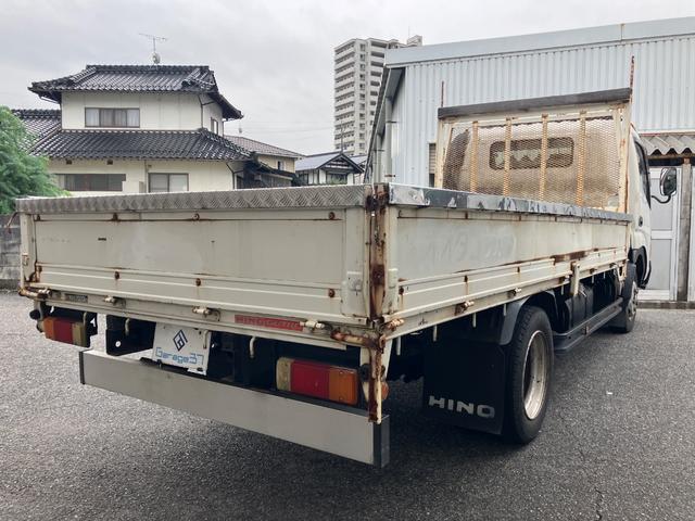 デュトロ 　平ボディ　積載量２０００ｋｇ　５速ＭＴ　ドライブレコーダー　エアコン　パワステ　パワーウィンドウ（15枚目）