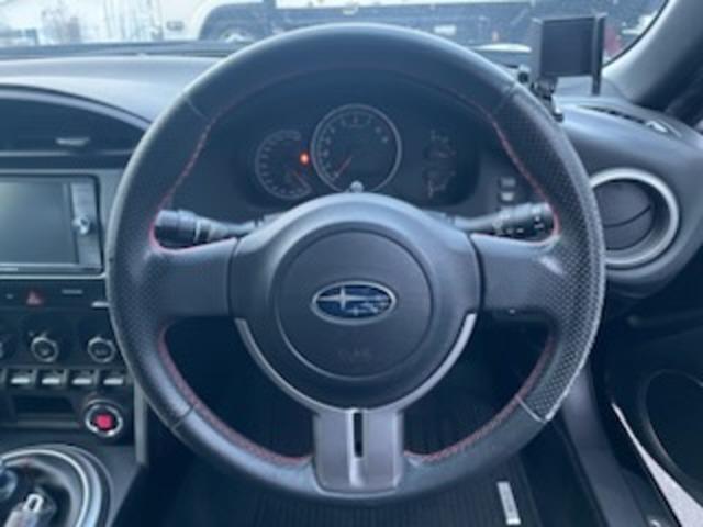 BRZ S AW17インチ シートヒーター ローダウン MT6速 スマートキー フルセグTV BT CD/DVD再生(8枚目)