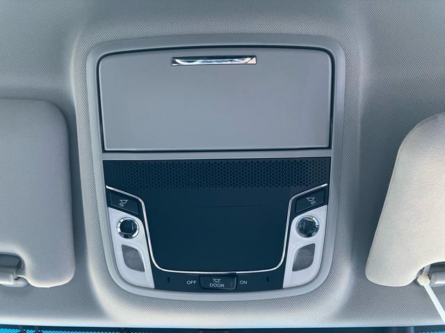 ジェイド ハイブリッドX フリップダウンモニター 3列シート チップアップシート ハーフレザーシート 前後ドライブレコーダー バックカメラ ルーフレール Bluetooth接続 スマートキー 電動格納ミラー(26枚目)