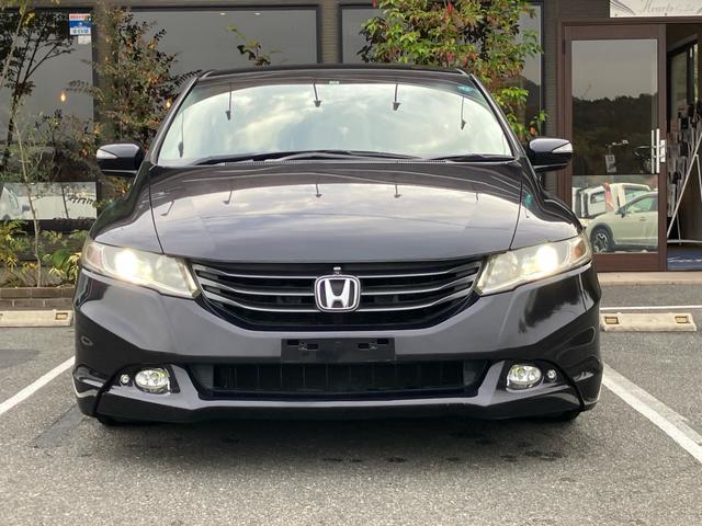 オデッセイ アブソルート　パドルシフト　クルーズコントロール　ハーフレザー　全方位カメラ　ＥＴＣ　ワンセグ　ＣＤ／ＤＶＤ再生　ＭＴモード　スマートキー　３列シート（2枚目）