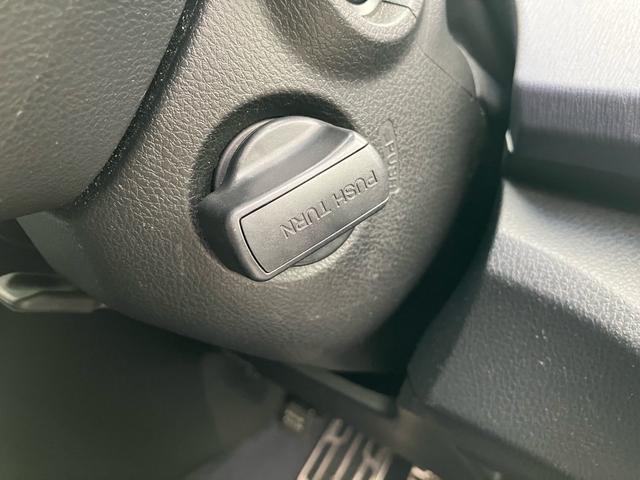 オデッセイ アブソルート　パドルシフト　クルーズコントロール　ハーフレザー　全方位カメラ　ＥＴＣ　ワンセグ　ＣＤ／ＤＶＤ再生　ＭＴモード　スマートキー　３列シート（29枚目）