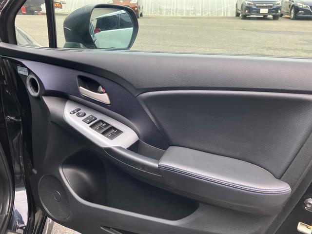 オデッセイ アブソルート　パドルシフト　クルーズコントロール　ハーフレザー　全方位カメラ　ＥＴＣ　ワンセグ　ＣＤ／ＤＶＤ再生　ＭＴモード　スマートキー　３列シート（37枚目）