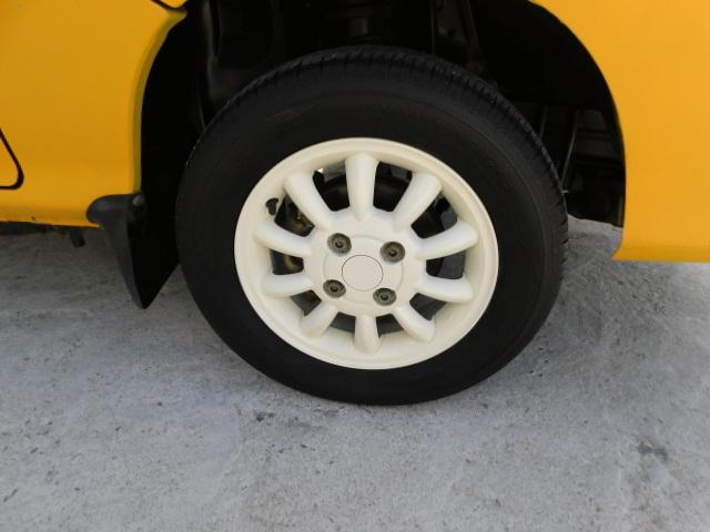 サンバーバン トランスポーター　グレードアップパッケージ　オールペイント・社外ホイール・オートマ（19枚目）