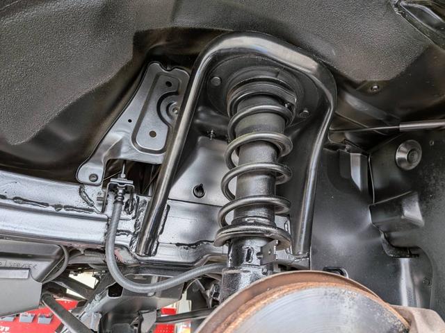 サンバーバン トランスポーター　グレードアップパッケージ　オールペイント・社外ホイール・オートマ（24枚目）