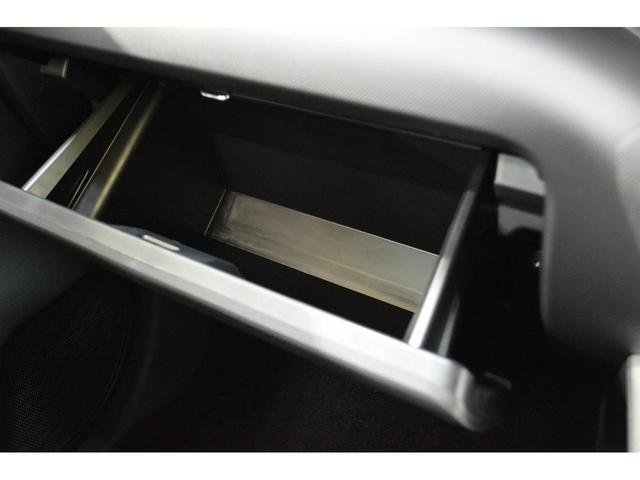 Z フルセグTV 全方位360°モニター LEDヘッドライト シートヒーター 登録済未使用車 禁煙車 スマートキー プッシュスタート アイドリングストップ クリアランスソナー ABS オートライト(39枚目)