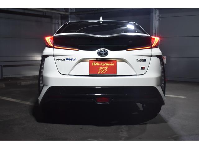 プリウスPHV Sナビパッケージ・GRスポーツ 純正ナビ バックカメラ フルセグTV ETC Bluetooth 前席シートヒーター レーダークルーズコントロール 純正18インチアルミホイール(4枚目)