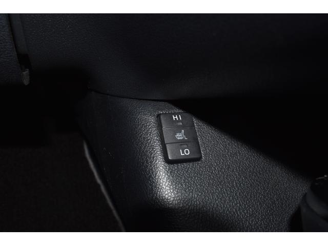 プリウスPHV Sナビパッケージ・GRスポーツ 純正ナビ バックカメラ フルセグTV ETC Bluetooth 前席シートヒーター レーダークルーズコントロール 純正18インチアルミホイール(33枚目)