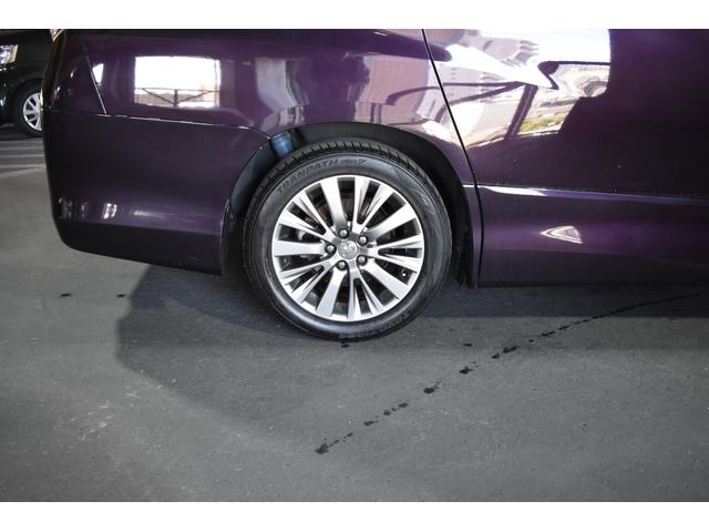 ヴェルファイア ２．４Ｚ　ゴールデンアイズＩＩ　純正ナビ　バックカメラ　パワーリヤゲート　フルセグＴＶ　ハーフレザー　フリップダウンモニター　ＥＴＣ　両側パワースライドドア　純正１８インチＡＷ　Ｂｌｕｅｔｏｏｔｈ　クルーズコントロール（16枚目）