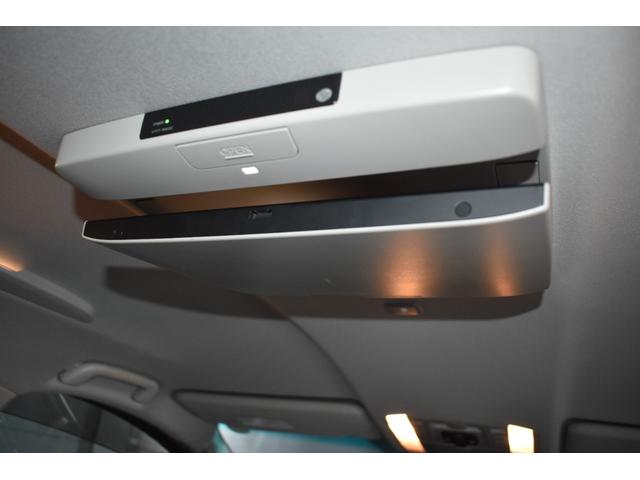 ヴェルファイア ２．４Ｚ　ゴールデンアイズＩＩ　純正ナビ　バックカメラ　パワーリヤゲート　フルセグＴＶ　ハーフレザー　フリップダウンモニター　ＥＴＣ　両側パワースライドドア　純正１８インチＡＷ　Ｂｌｕｅｔｏｏｔｈ　クルーズコントロール（31枚目）