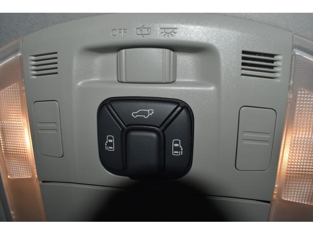 ヴェルファイア ２．４Ｚ　ゴールデンアイズＩＩ　純正ナビ　バックカメラ　パワーリヤゲート　フルセグＴＶ　ハーフレザー　フリップダウンモニター　ＥＴＣ　両側パワースライドドア　純正１８インチＡＷ　Ｂｌｕｅｔｏｏｔｈ　クルーズコントロール（35枚目）