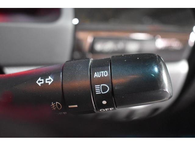 ヴェルファイア ２．４Ｚ　ゴールデンアイズＩＩ　純正ナビ　バックカメラ　パワーリヤゲート　フルセグＴＶ　ハーフレザー　フリップダウンモニター　ＥＴＣ　両側パワースライドドア　純正１８インチＡＷ　Ｂｌｕｅｔｏｏｔｈ　クルーズコントロール（43枚目）