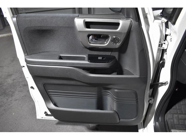 N-BOXカスタム Lターボ 純正ナビ フルセグTV バックカメラ ホンダセンシング ETC Bluetooth 両側パワースライドドア レーダー探知機 ドライブレコーダー インナーミラー エンジンスターター スマートキー(31枚目)