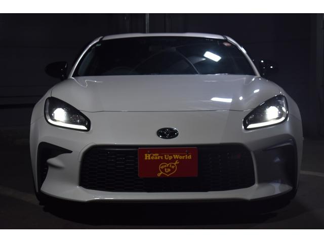 GR86 RZ 6MT ナビ フルセグTV HKS車高調 フジツボマフラー ブレンボキャリパー Bluetooth ETC クルーズコントロール バックカメラ シートヒーター 純正18インチAW LEDヘッドライト(3枚目)