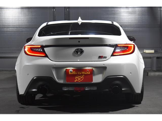 GR86 RZ 6MT ナビ フルセグTV HKS車高調 フジツボマフラー ブレンボキャリパー Bluetooth ETC クルーズコントロール バックカメラ シートヒーター 純正18インチAW LEDヘッドライト(8枚目)