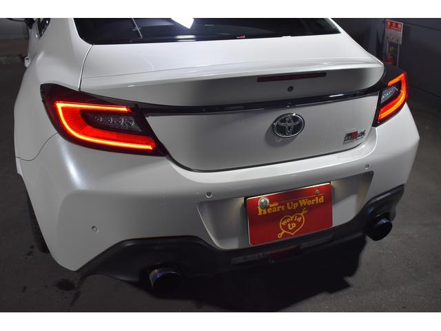 GR86 RZ 6MT ナビ フルセグTV HKS車高調 フジツボマフラー ブレンボキャリパー Bluetooth ETC クルーズコントロール バックカメラ シートヒーター 純正18インチAW LEDヘッドライト(9枚目)