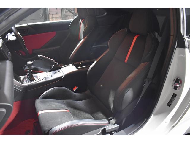 GR86 RZ 6MT ナビ フルセグTV HKS車高調 フジツボマフラー ブレンボキャリパー Bluetooth ETC クルーズコントロール バックカメラ シートヒーター 純正18インチAW LEDヘッドライト(34枚目)