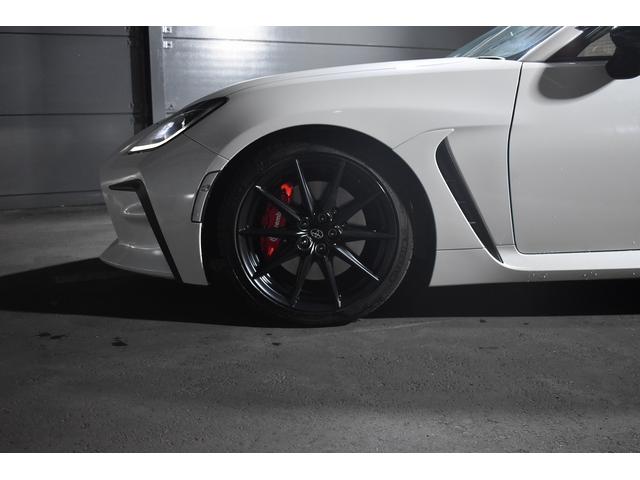 GR86 RZ 6MT ナビ フルセグTV HKS車高調 フジツボマフラー ブレンボキャリパー Bluetooth ETC クルーズコントロール バックカメラ シートヒーター 純正18インチAW LEDヘッドライト(41枚目)