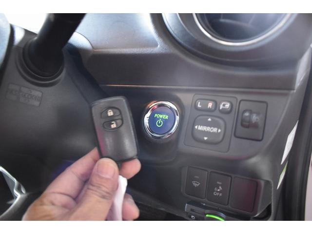 アクア G SDナビ ワンセグTV バックカメラ ETC シートヒーター スマートキー プッシュスタート(11枚目)