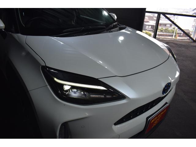 ヤリスクロス ハイブリッドＺ　純正ナビ機能付ディスプレイオーディオ　バックカメラ　ＥＴＣ　ドライブレコーダー　シートヒーター　ブラインドスポットモニター　レーダークルーズコントロール　フルセグＴＶ（4枚目）