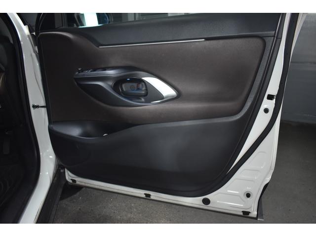 ヤリスクロス ハイブリッドＺ　純正ナビ機能付ディスプレイオーディオ　バックカメラ　ＥＴＣ　ドライブレコーダー　シートヒーター　ブラインドスポットモニター　レーダークルーズコントロール　フルセグＴＶ（20枚目）