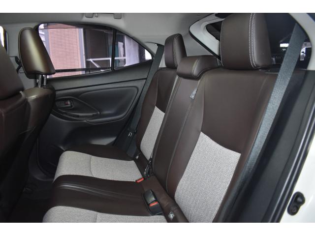 ヤリスクロス ハイブリッドＺ　純正ナビ機能付ディスプレイオーディオ　バックカメラ　ＥＴＣ　ドライブレコーダー　シートヒーター　ブラインドスポットモニター　レーダークルーズコントロール　フルセグＴＶ（28枚目）