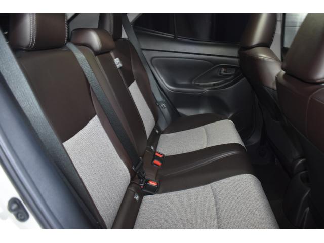 ヤリスクロス ハイブリッドＺ　純正ナビ機能付ディスプレイオーディオ　バックカメラ　ＥＴＣ　ドライブレコーダー　シートヒーター　ブラインドスポットモニター　レーダークルーズコントロール　フルセグＴＶ（31枚目）