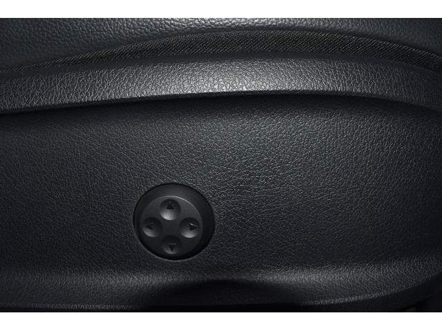 ＧＬＢ ＧＬＢ２００ｄ　純正ナビ　アラウンドビューモニター　パノラマルーフ　ブラインドスポットモニター　パワーシート　パワーバックドア　シートメモリー　ルーフレール　ハーフレザーシート　純正１８インチＡＷ　パドルシフト（37枚目）