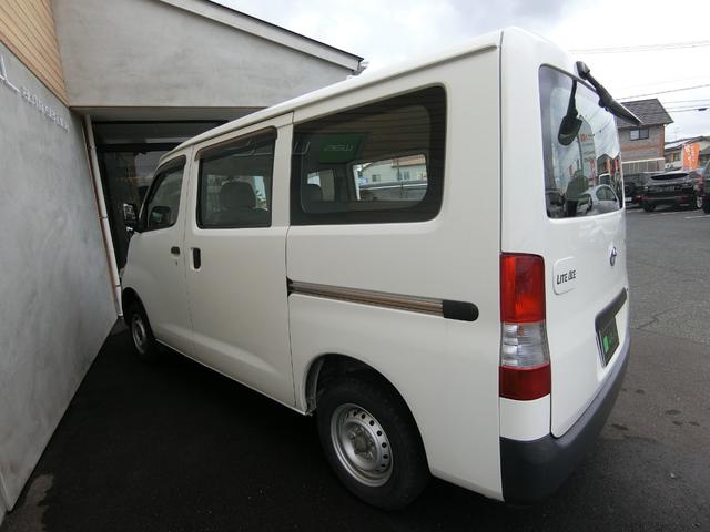 ライトエースバン ＤＸ　クラリオンナビ　ＥＴＣ　両側スライドドア　キーレス　　運転席助手席エアバック　純正ドアバイザー　フロント純正フロアゴムマット　スペアタイヤ　荷室内寸長１７６０ｍｍ×幅１４９５ｍｍ×高１３０５ｍｍ（14枚目）