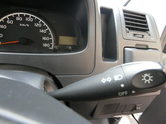 ライトエースバン ＤＸ　クラリオンナビ　ＥＴＣ　両側スライドドア　キーレス　　運転席助手席エアバック　純正ドアバイザー　フロント純正フロアゴムマット　スペアタイヤ　荷室内寸長１７６０ｍｍ×幅１４９５ｍｍ×高１３０５ｍｍ（27枚目）