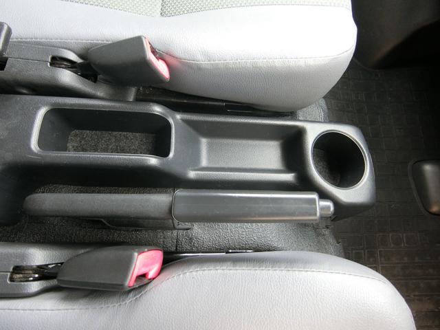 ライトエースバン ＤＸ　クラリオンナビ　ＥＴＣ　両側スライドドア　キーレス　　運転席助手席エアバック　純正ドアバイザー　フロント純正フロアゴムマット　スペアタイヤ　荷室内寸長１７６０ｍｍ×幅１４９５ｍｍ×高１３０５ｍｍ（30枚目）