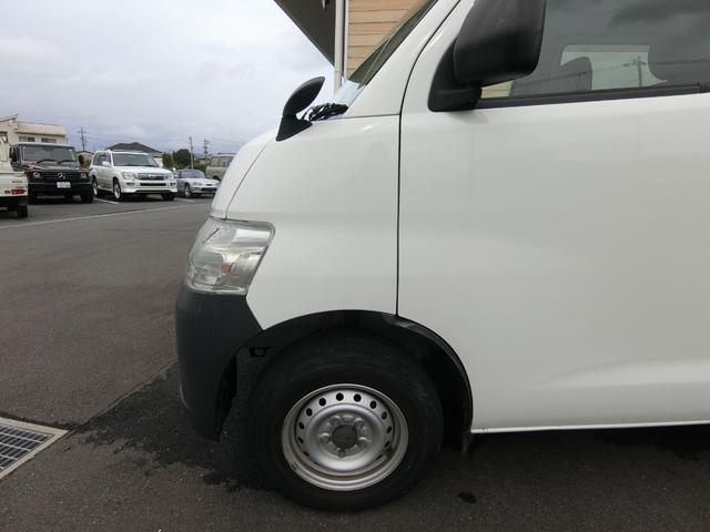 ライトエースバン ＤＸ　クラリオンナビ　ＥＴＣ　両側スライドドア　キーレス　　運転席助手席エアバック　純正ドアバイザー　フロント純正フロアゴムマット　スペアタイヤ　荷室内寸長１７６０ｍｍ×幅１４９５ｍｍ×高１３０５ｍｍ（50枚目）