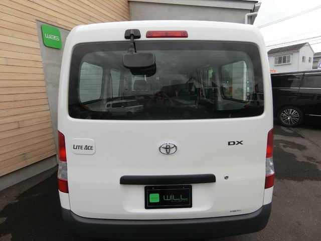 ライトエースバン ＤＸ　クラリオンナビ　ＥＴＣ　両側スライドドア　キーレス　　運転席助手席エアバック　純正ドアバイザー　フロント純正フロアゴムマット　スペアタイヤ　荷室内寸長１７６０ｍｍ×幅１４９５ｍｍ×高１３０５ｍｍ（58枚目）