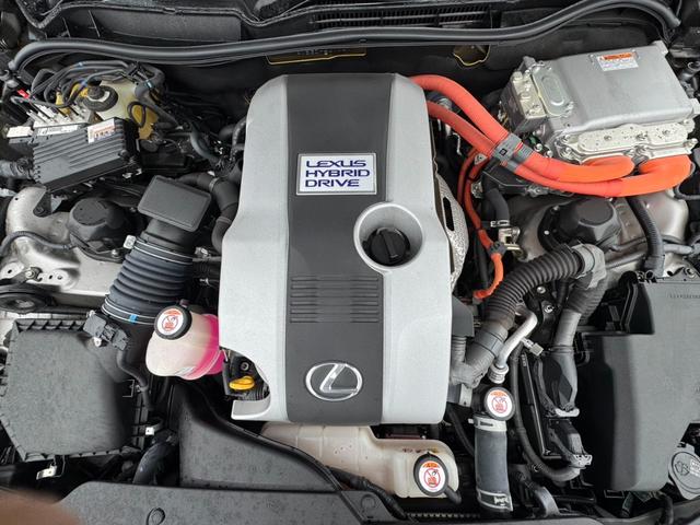 ＩＳ ＩＳ３００ｈ　Ｆスポーツ　メーカーナビ　レーダークルーズコントロール　ＥＴＣ２．０　ＬＥＤヘッドライト　バックカメラ　ドライブレコーダー　パドルシフト　シートヒーター　パワーシート　ハーフレザーシート　純正１８インチＡＷ（18枚目）