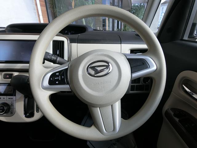 ムーヴキャンバス Ｘメイクアップリミテッド　ＳＡＩＩＩ　全周囲カメラ　ダイハツ純正ナビ　両側パワースライドドア　オートライト　ベンチシート　スマートキー　Ｂｌｕｅｔｏｏｔｈ接続　電動格納ミラー　エアバッグ　フルセグ　アイドリングストップ　記録簿　禁煙（4枚目）